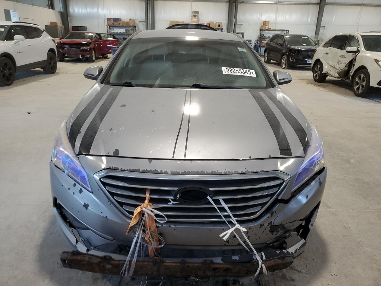 2016 Hyundai Sonata - Image 5
