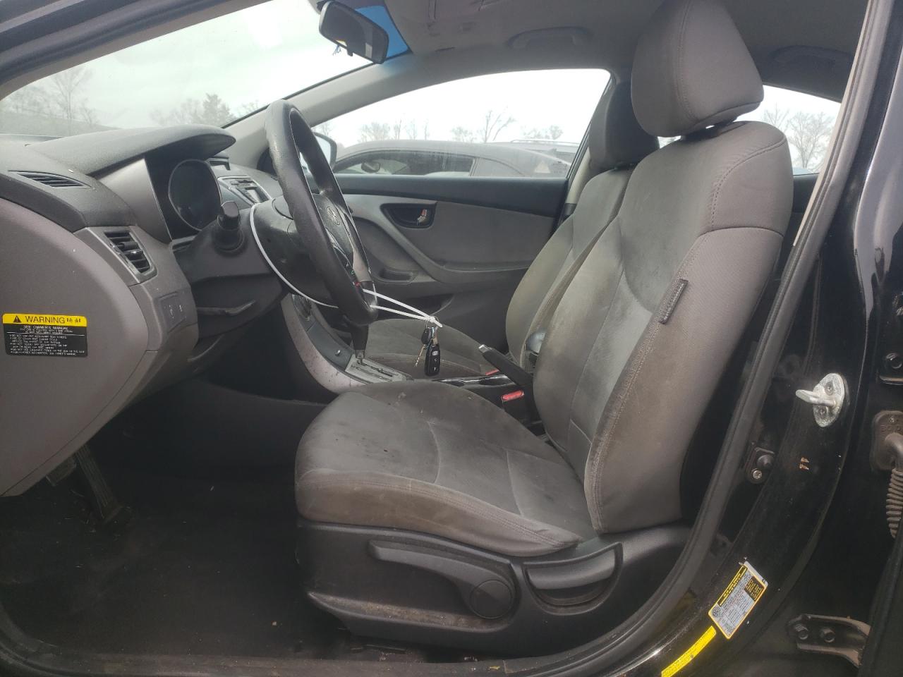2011 Hyundai Elantra - Image 7