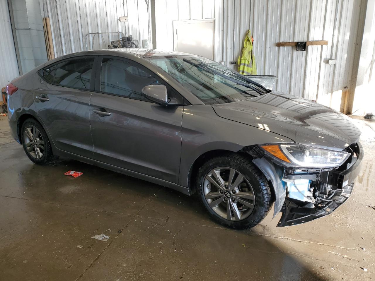 2018 Hyundai Elantra - Image 4