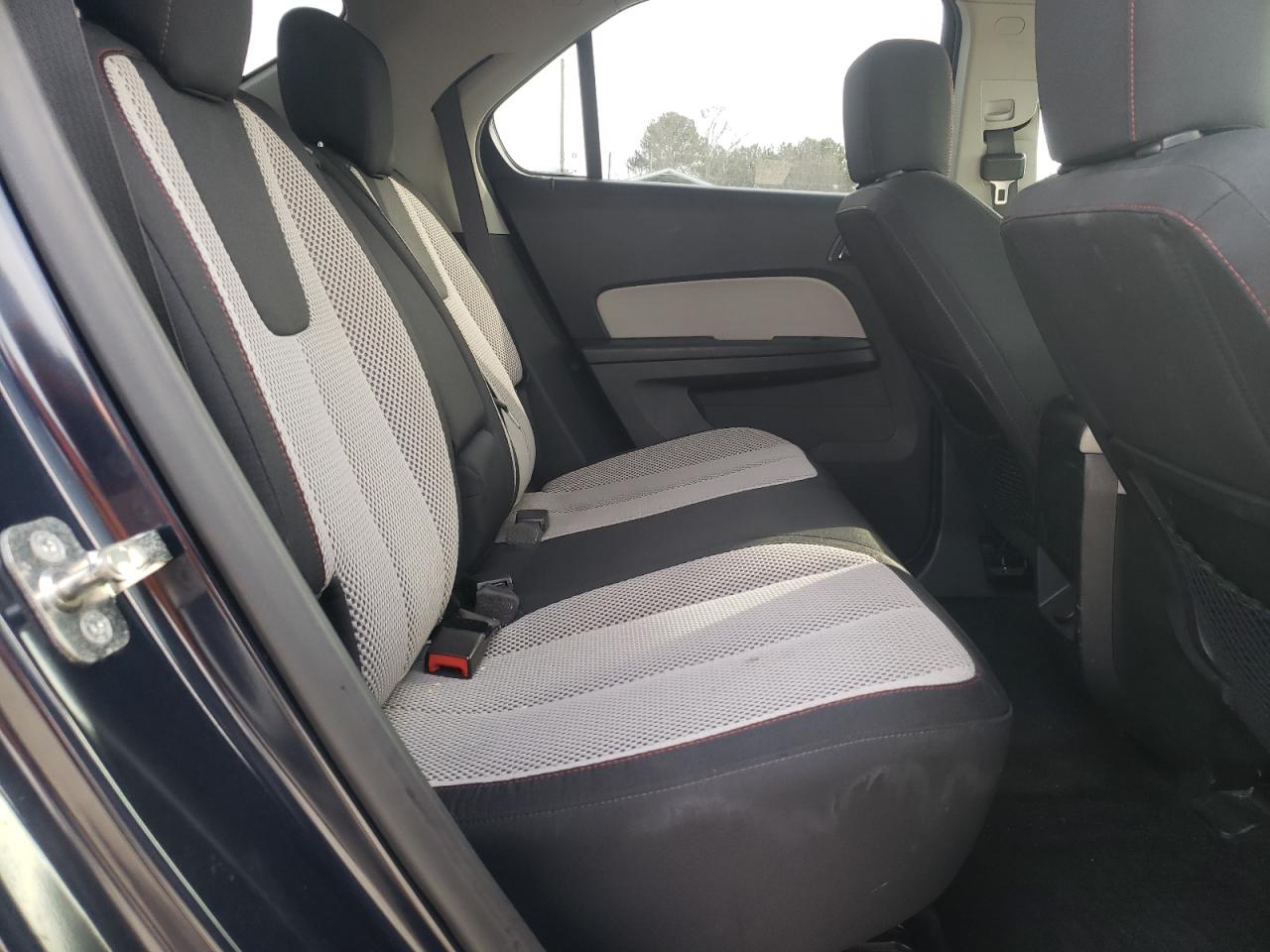 2015 Chevrolet Equinox - Image 11