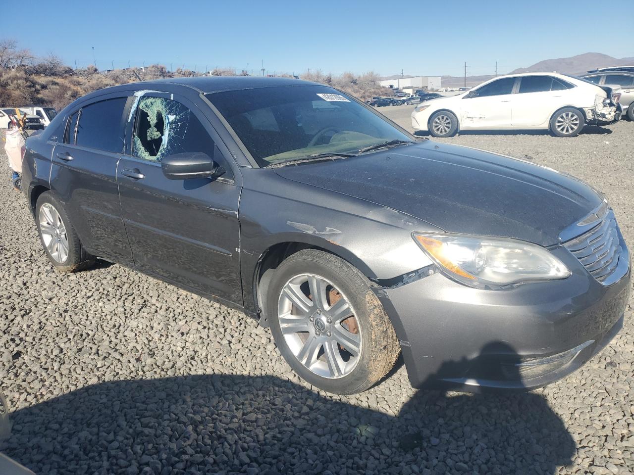 2012 Chrysler 200 - Image 4