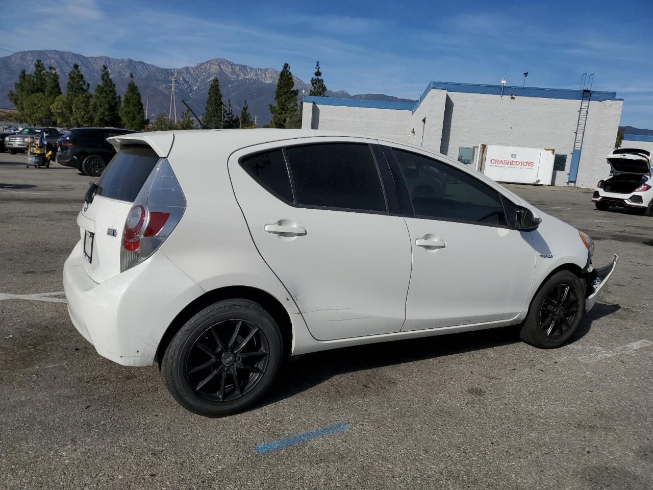 2014 Toyota Prius - Image 3