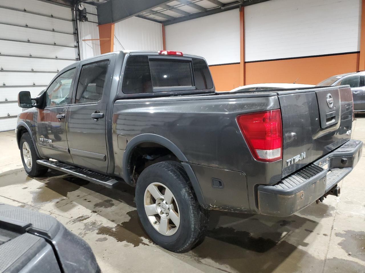 2009 Nissan Titan - Image 2