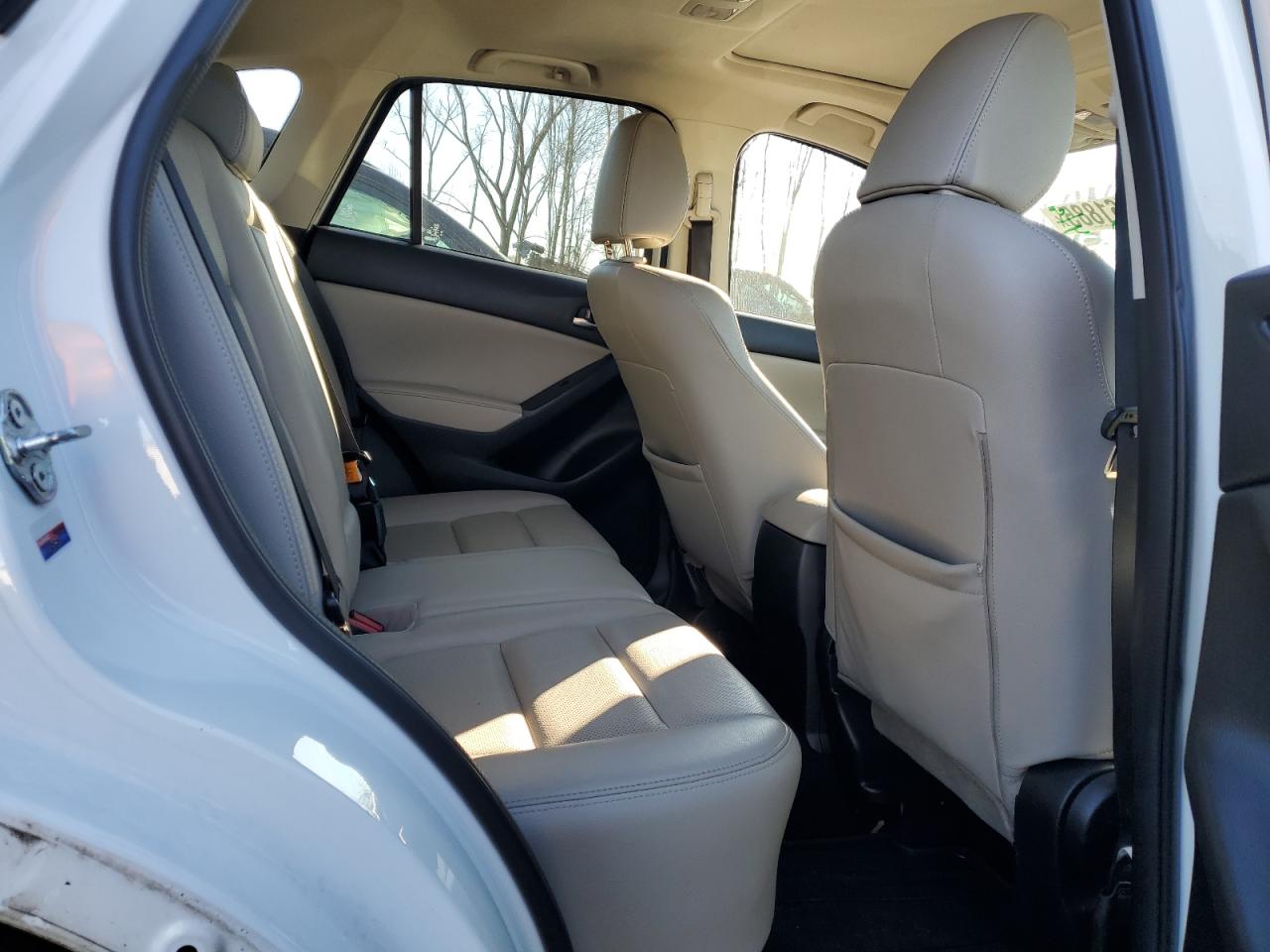 2015 Mazda CX-5 - Image 10