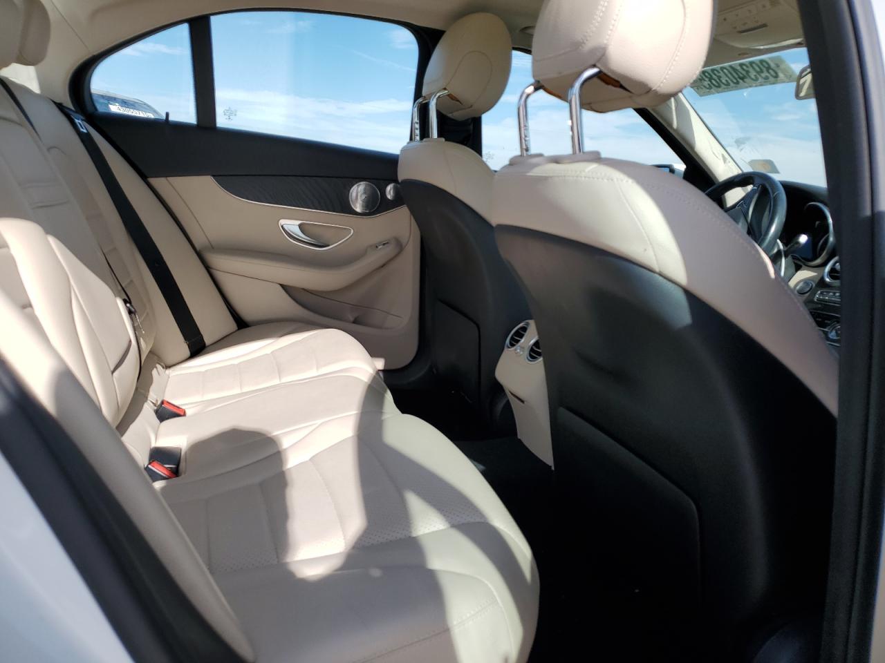 2016 Mercedes-Benz C-klasse - Image 10