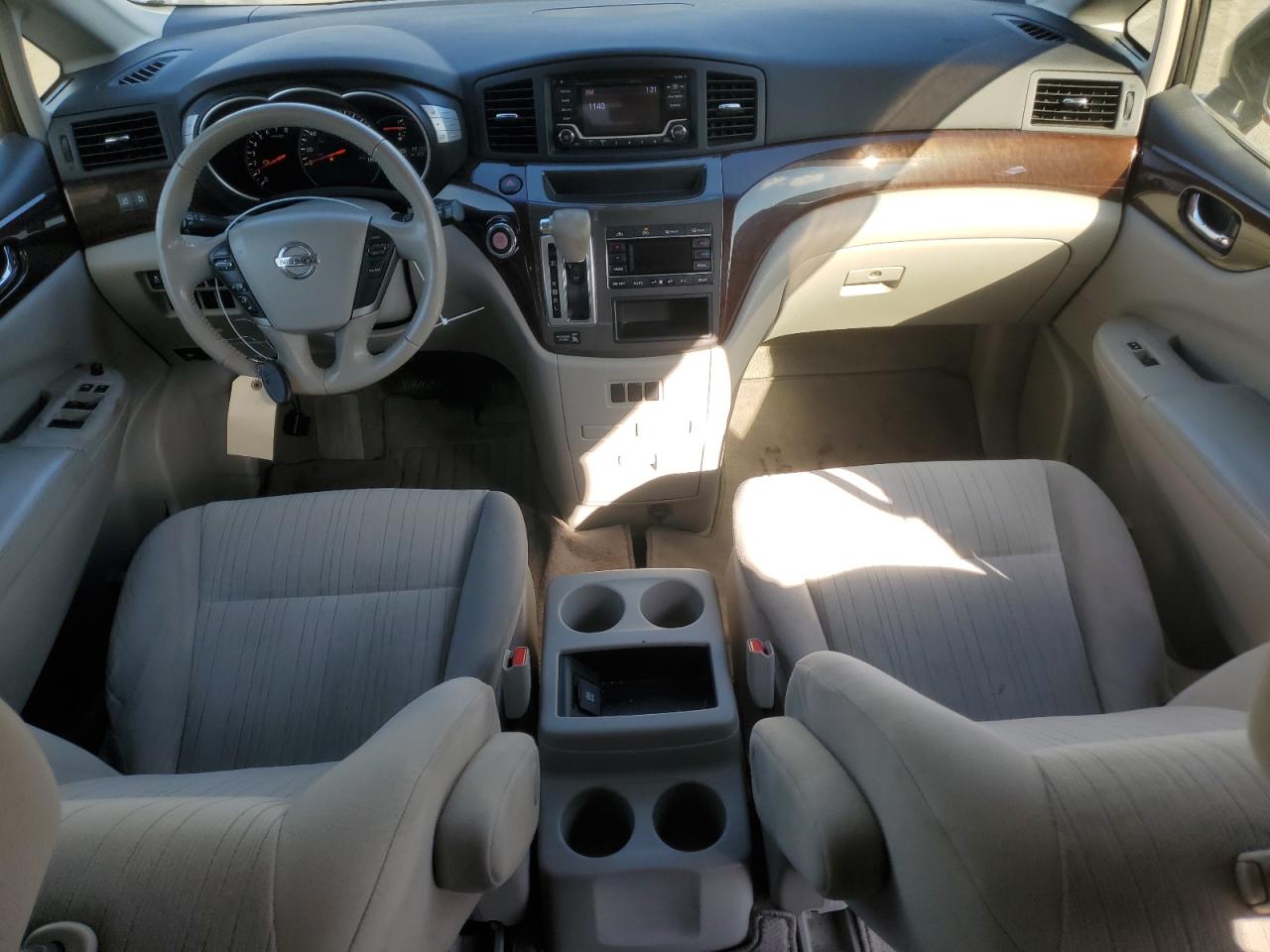 2015 Nissan Quest - Image 8