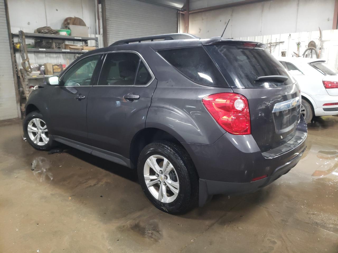 2015 Chevrolet Equinox - Image 2
