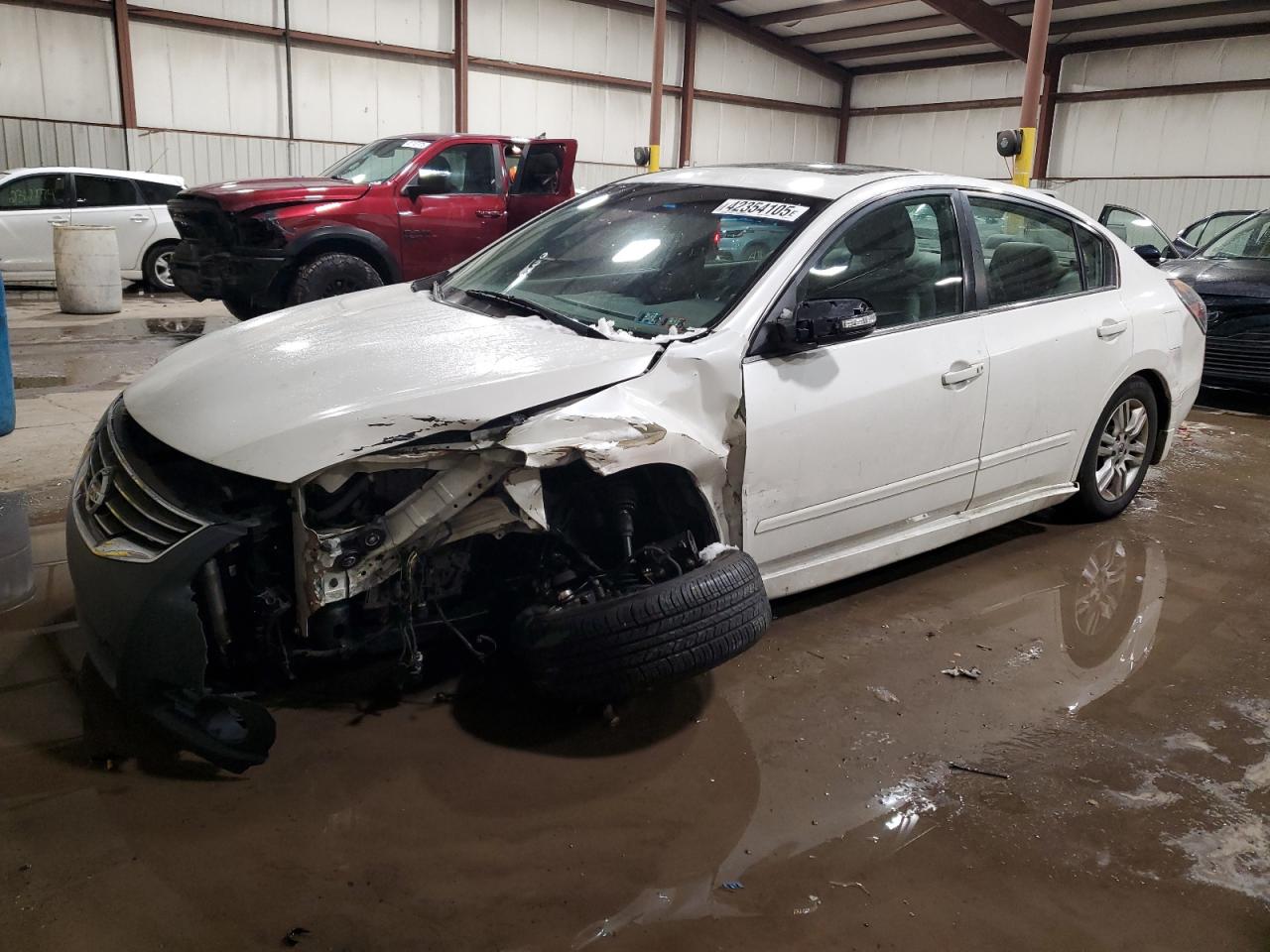 2010 Nissan Altima - Image 1
