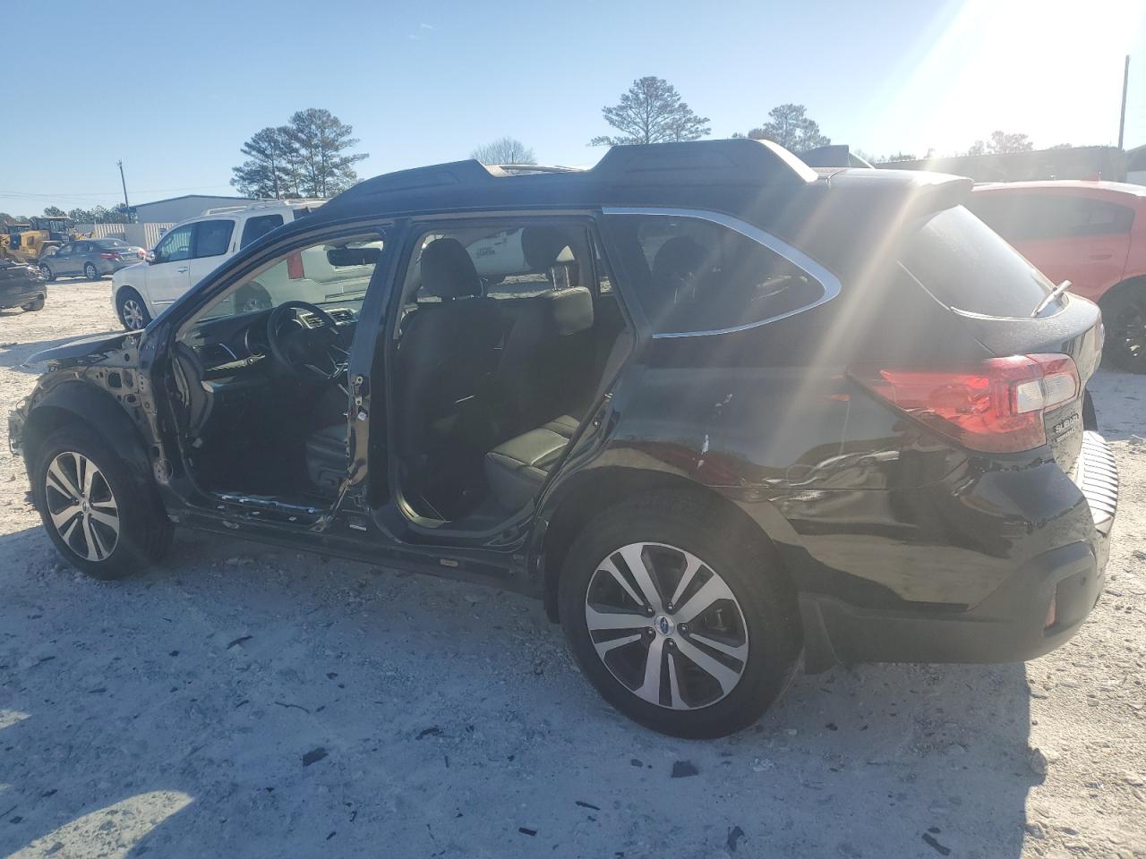 2019 Subaru Outback - Image 2
