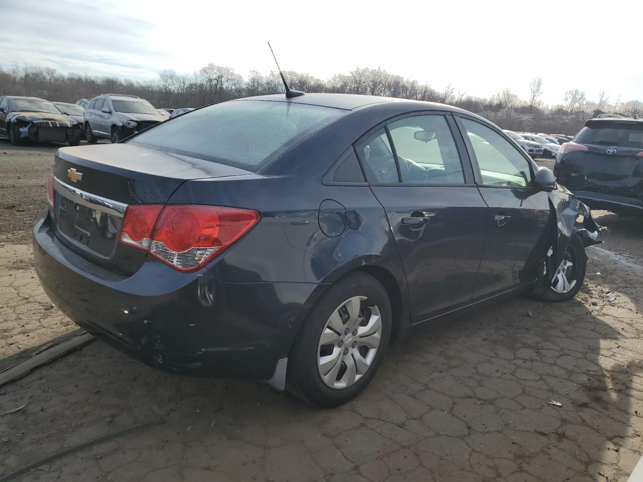 2014 Chevrolet Cruze - Image 3