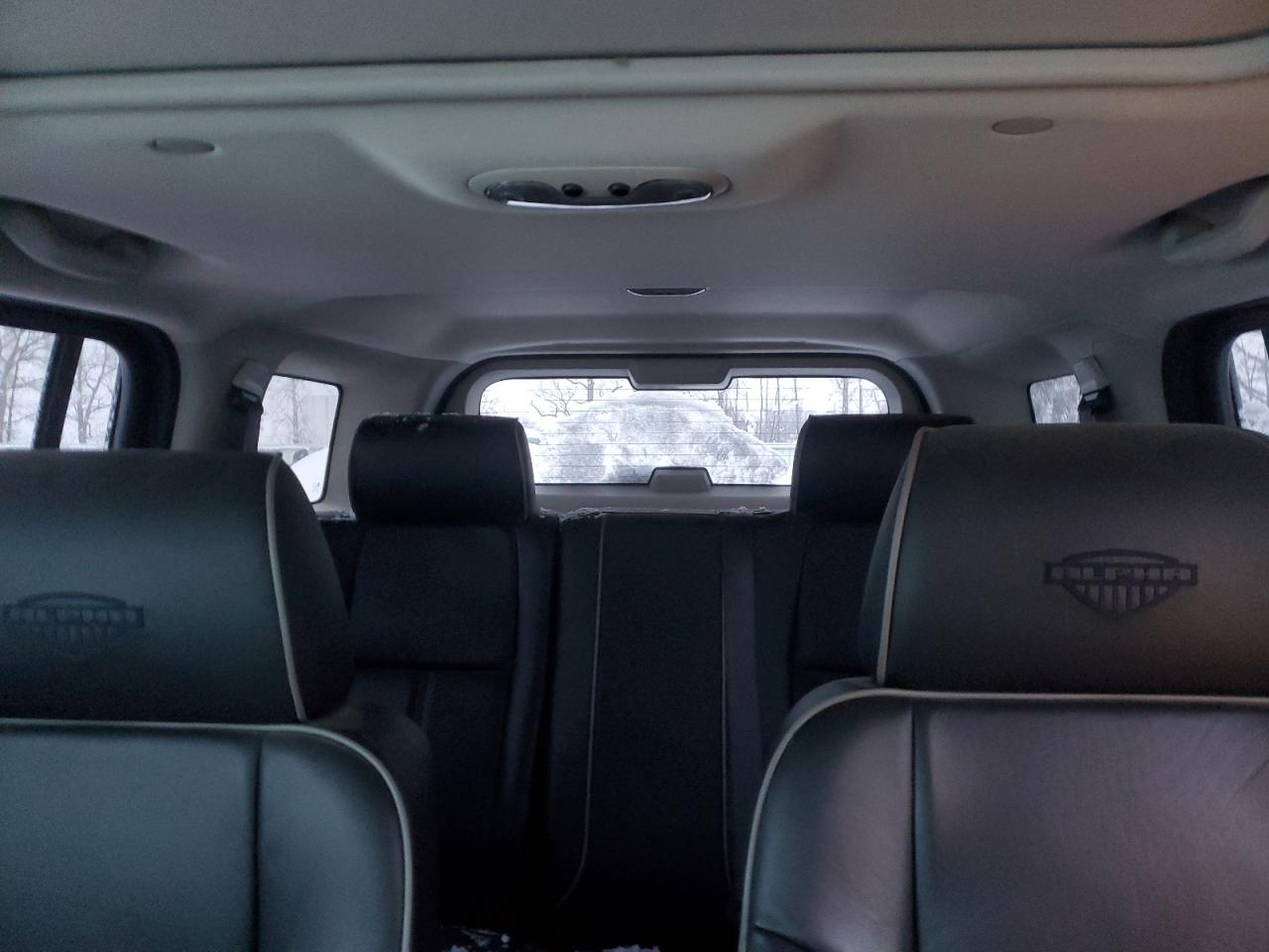 2008 Hummer H3 - Image 10