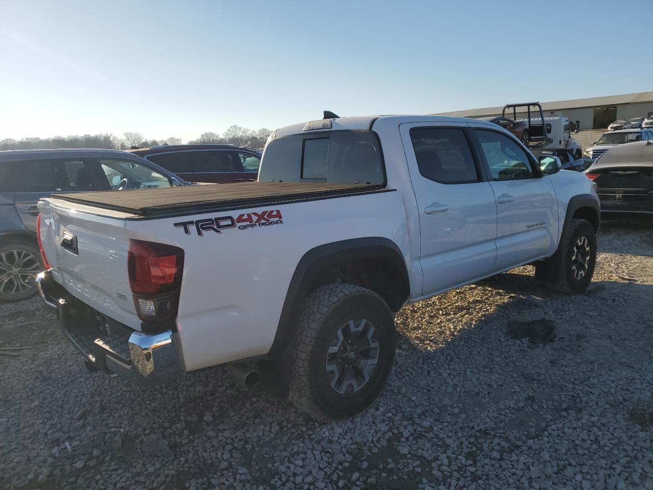 2019 Toyota Tacoma - Image 3