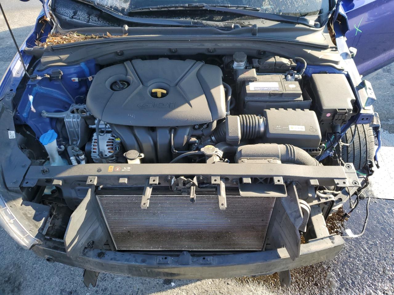 2019 Hyundai Elantra - Image 11