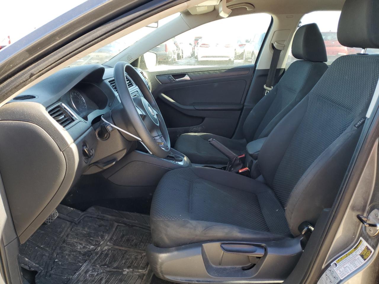 2014 Volkswagen Jetta - Image 7