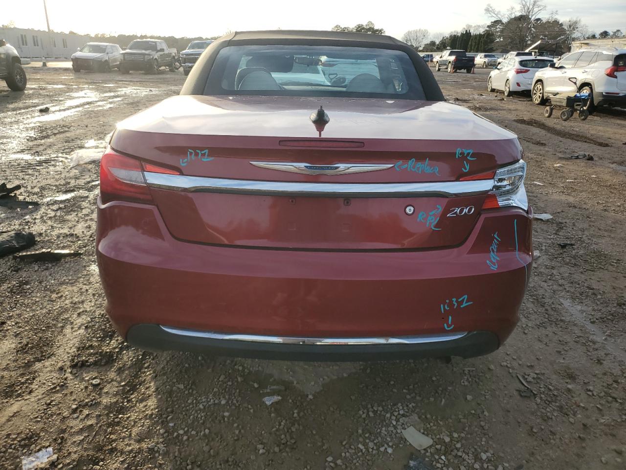 2013 Chrysler 200 - Image 6