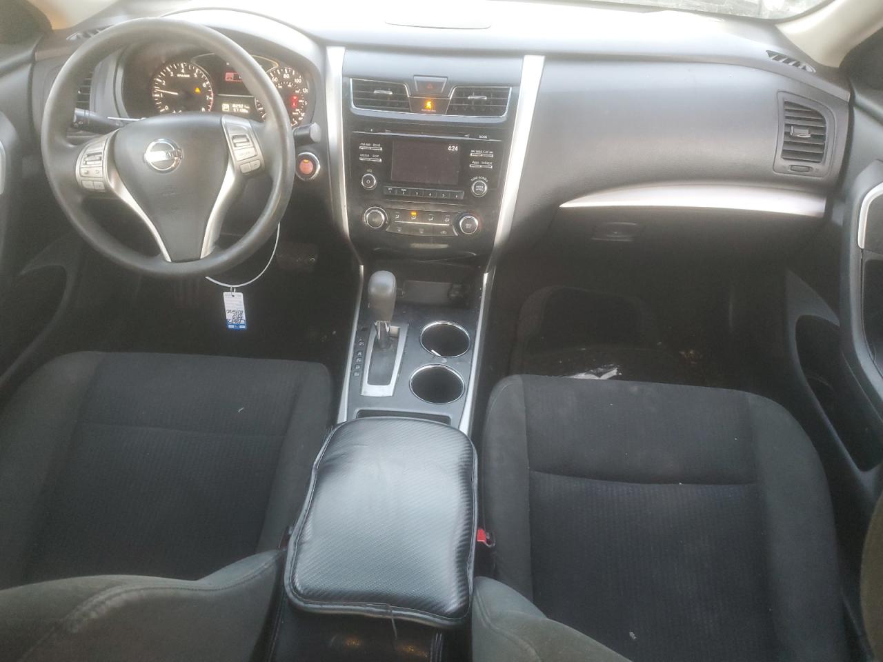 2015 Nissan Altima - Image 8