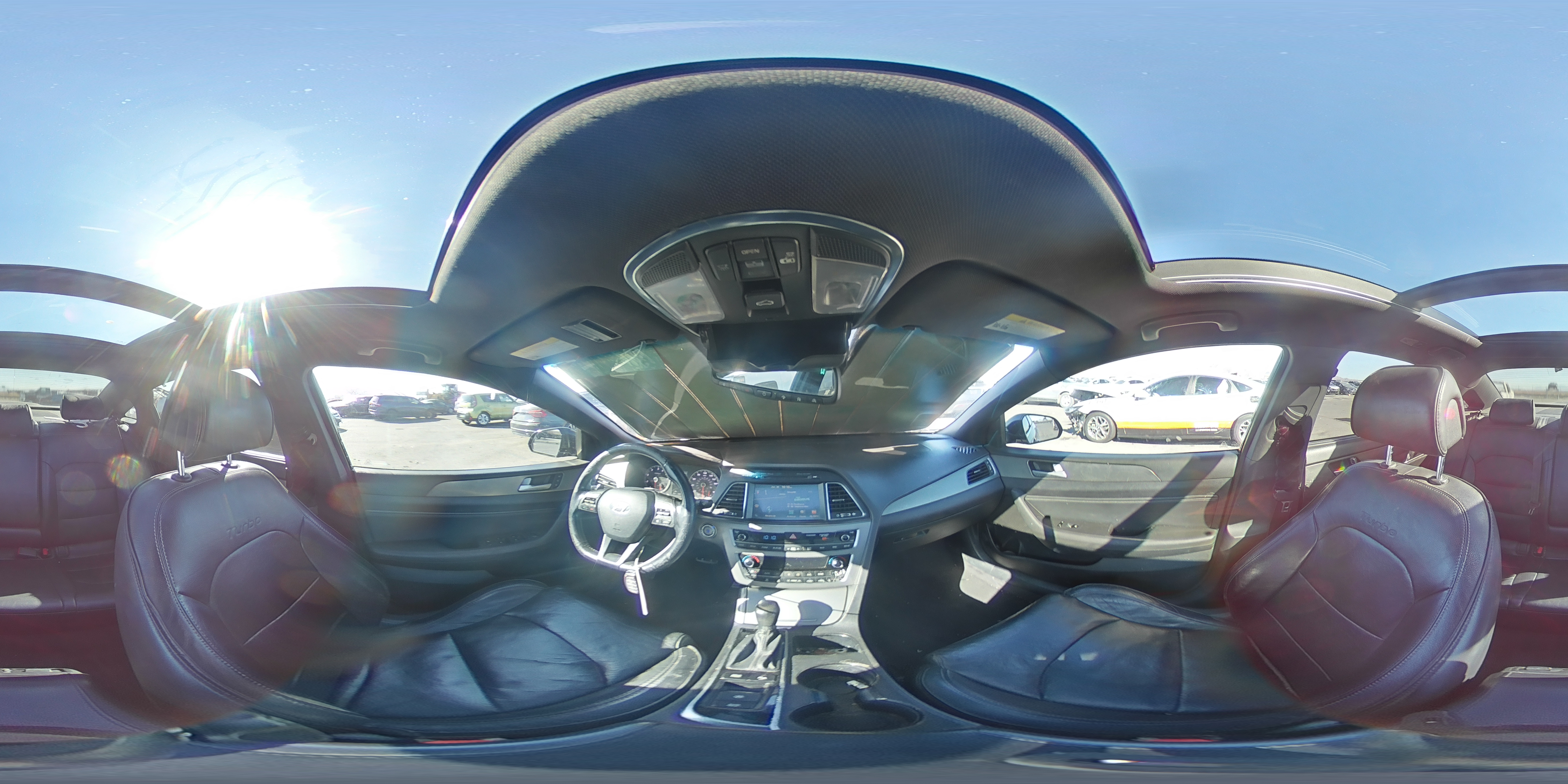 2015 Hyundai Sonata - Image 13