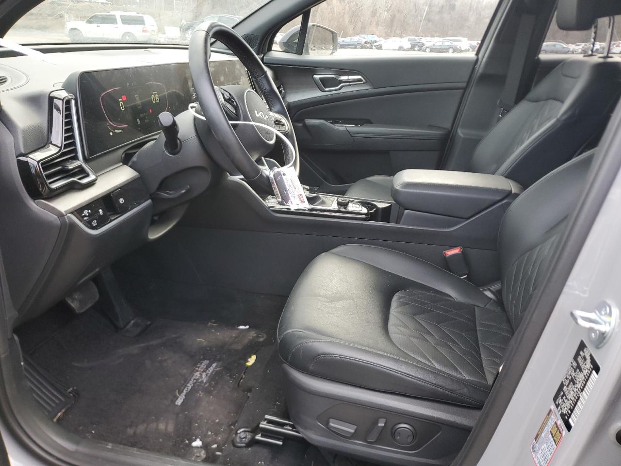 2024 Kia Sportage - Image 7