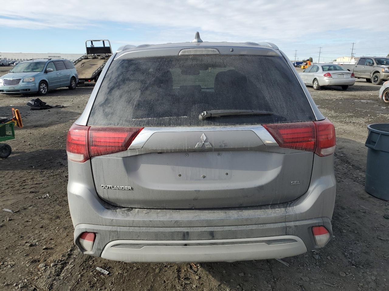2020 Mitsubishi Outlander - Image 6