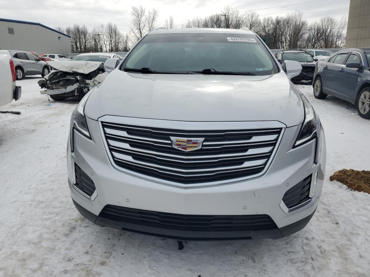 2017 Cadillac XT5 - Image 5