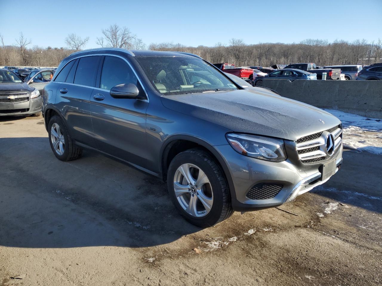 2018 Mercedes-Benz GLC - Image 4