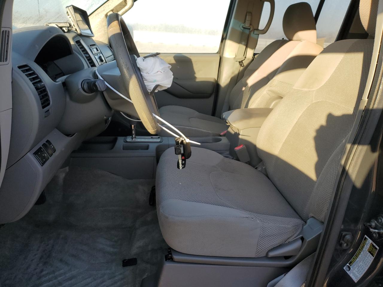 2012 Nissan Navara (Frontier) - Image 7