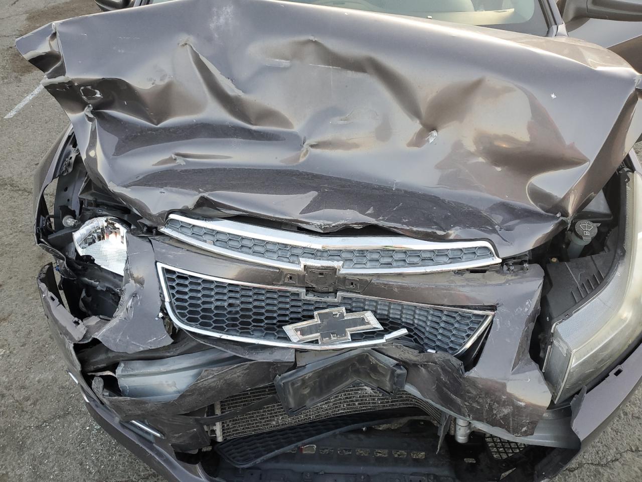 2011 Chevrolet Cruze - Image 11