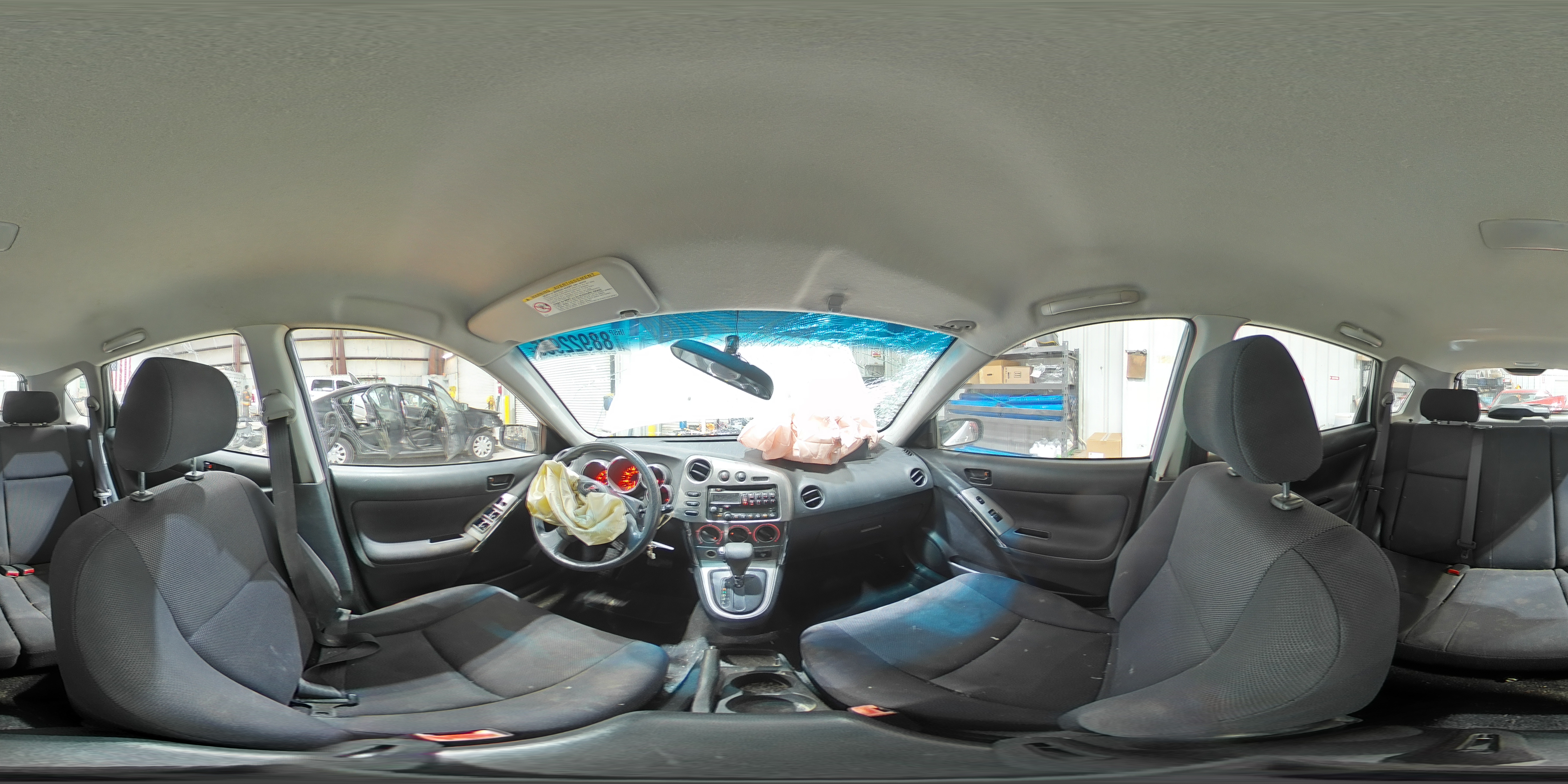 2003 Pontiac Vibe - Image 13
