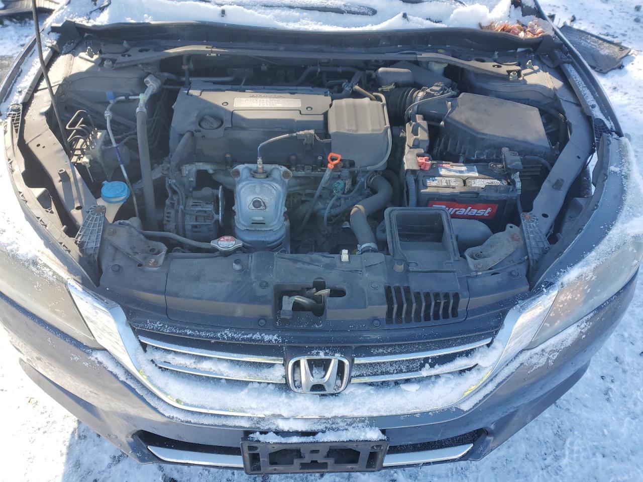 2015 Honda Accord - Image 13