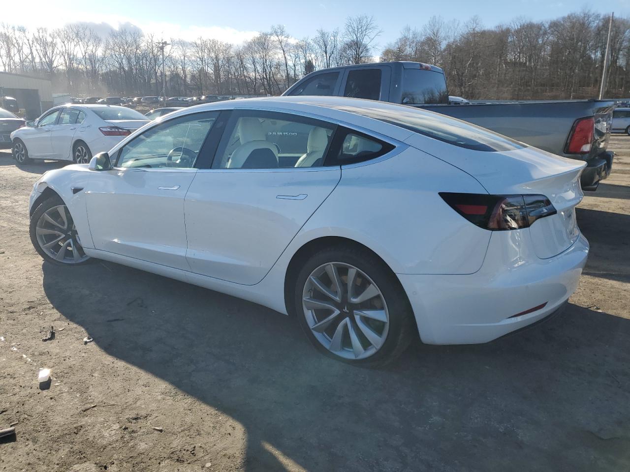 VIN 5YJ3E1EBXJF135536 2018 TESLA MODEL 3 no.2