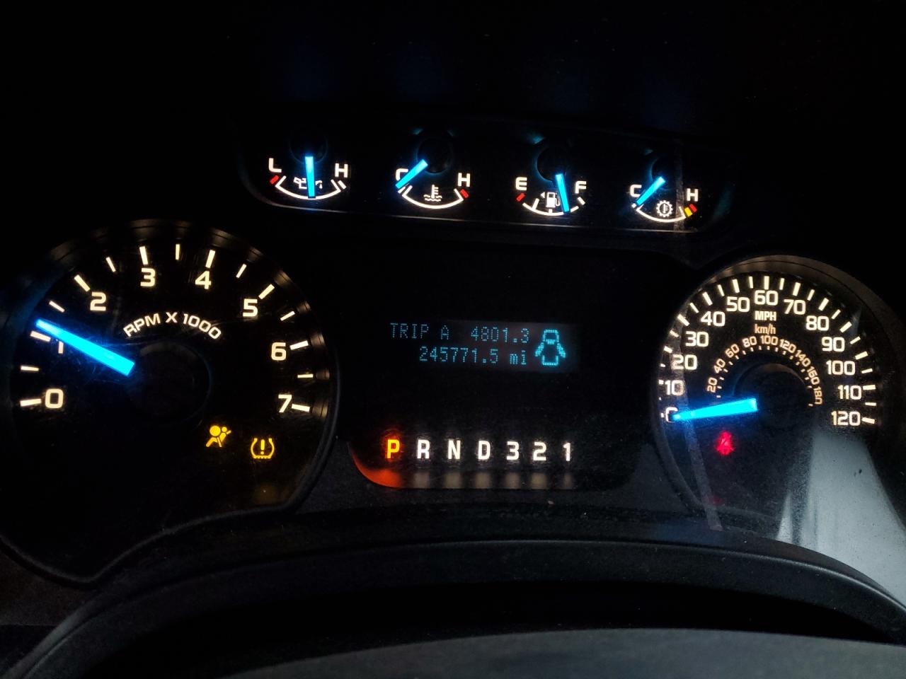 2014 Ford F-150 - Image 9
