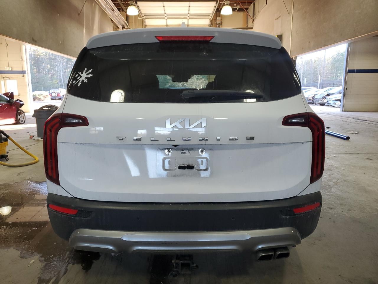 2022 Kia Telluride - Image 6