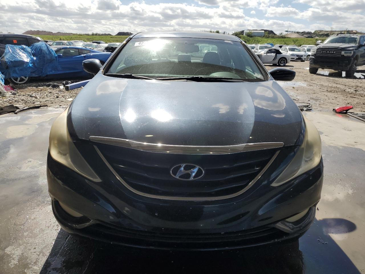 2012 Hyundai Sonata - Image 5