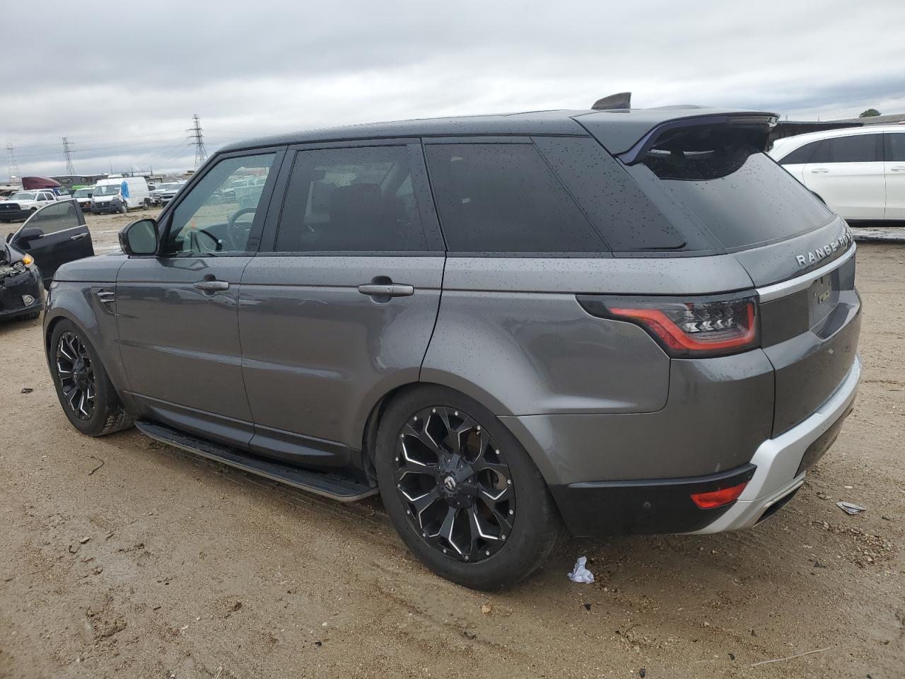 VIN SALWR2RK2JA805180 2018 LAND ROVER RANGEROVER no.2