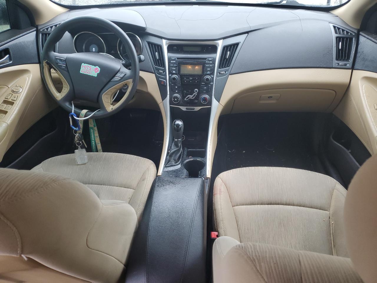 2012 Hyundai Sonata - Image 8