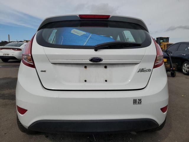  FORD FIESTA 2017 Белы
