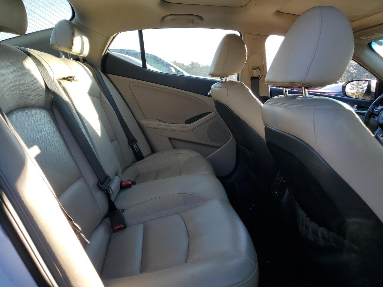 2015 Kia Optima - Image 10