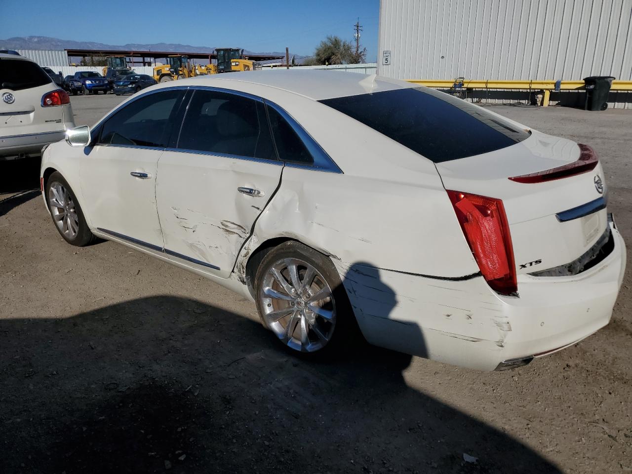 2014 Cadillac XTS - Image 2