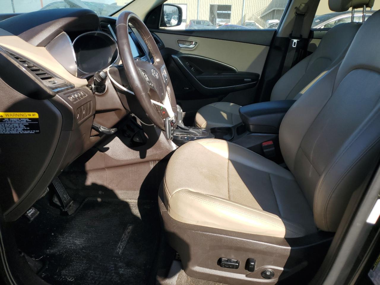 2017 Hyundai Santa Fe - Image 7