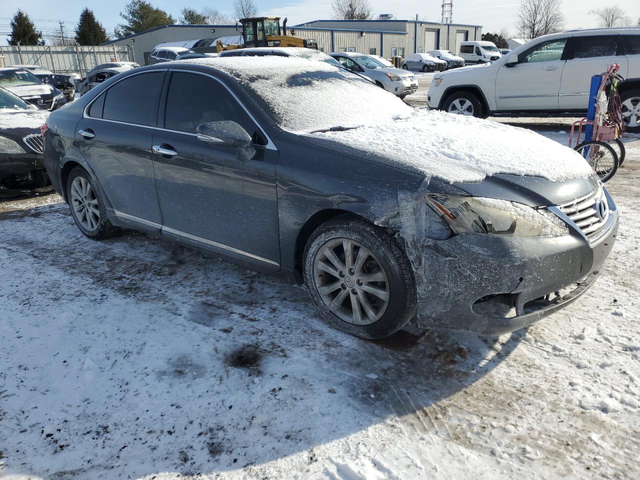 2010 Lexus ES - Image 4