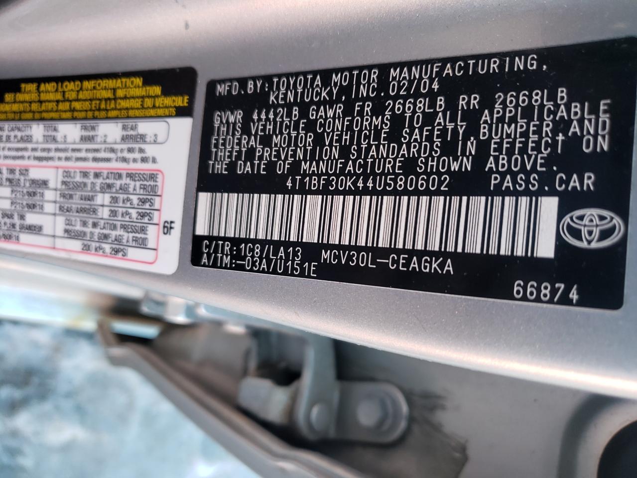 2004 Toyota Camry - Image 12