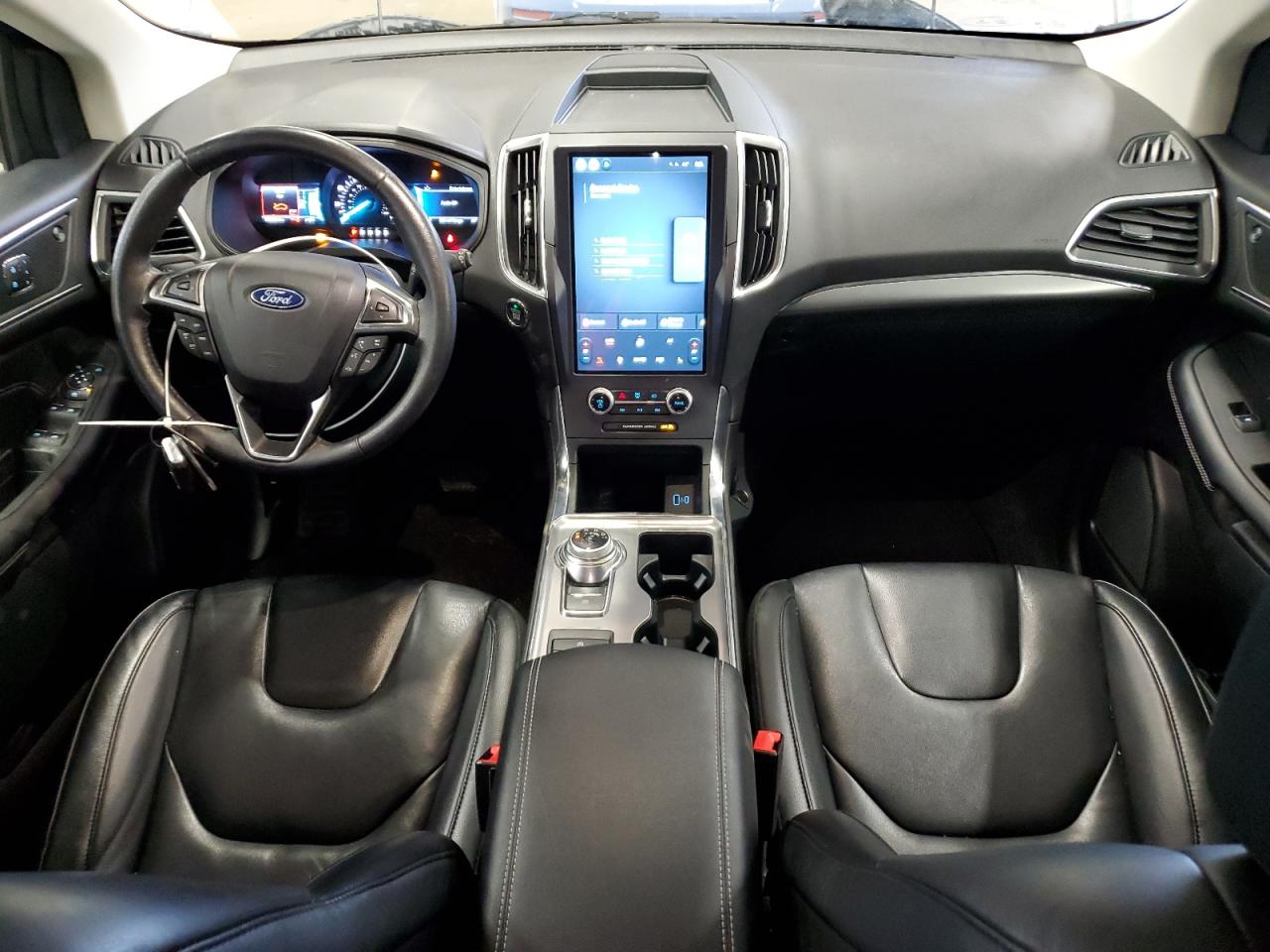 2022 Ford Edge - Image 8