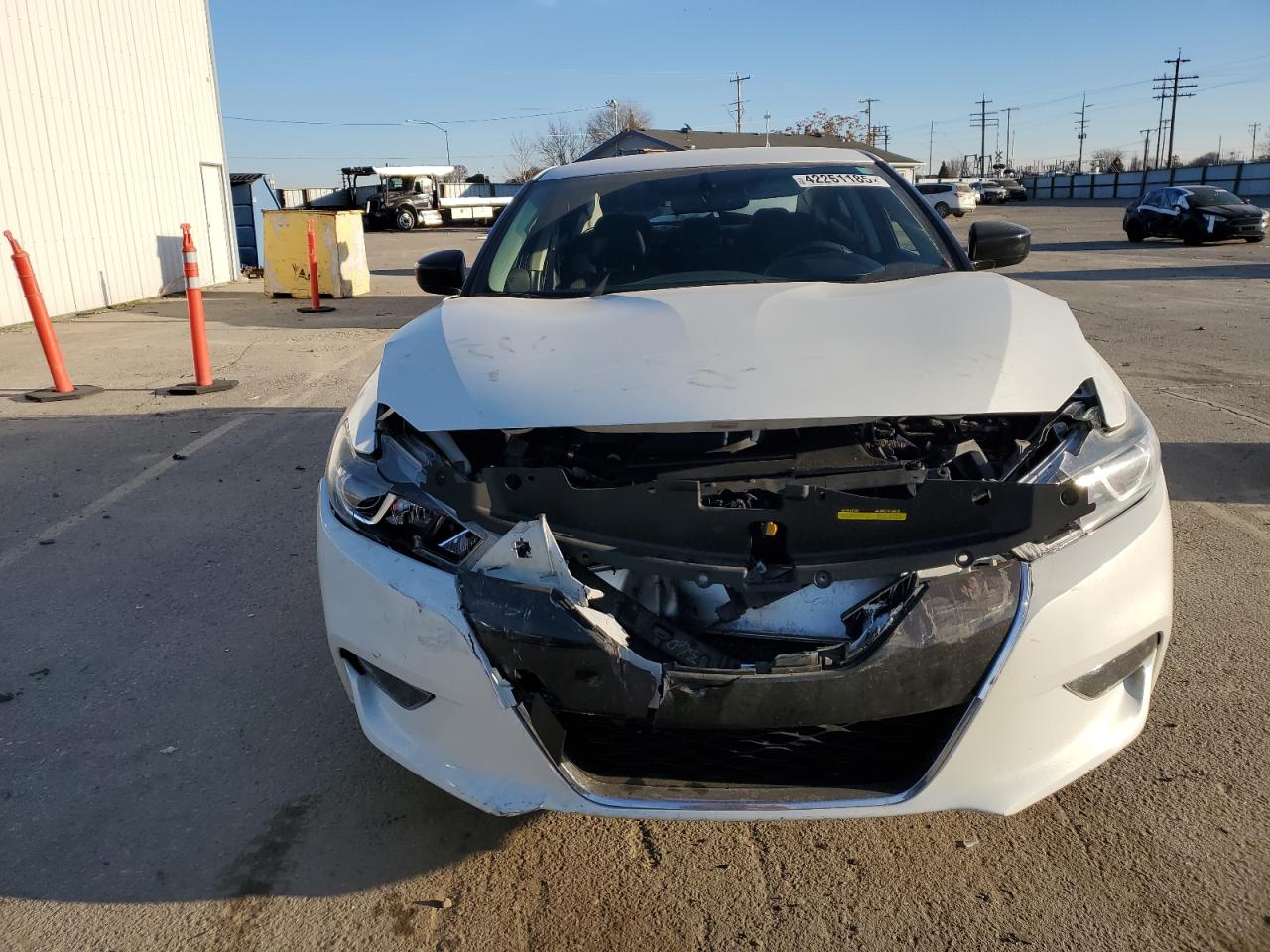 2017 Nissan Maxima - Image 5