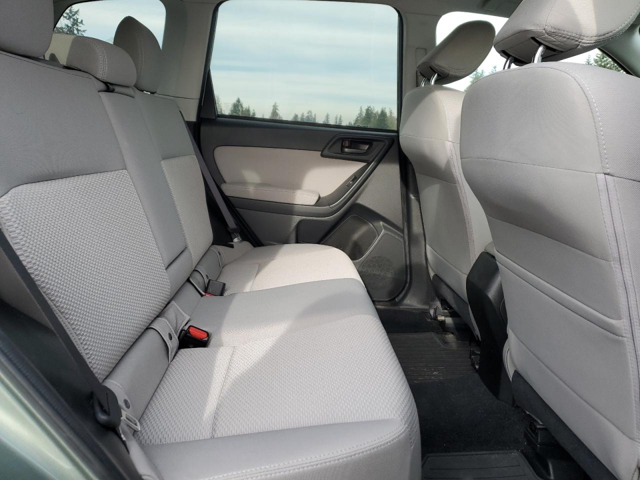 2014 Subaru Forester - Image 11