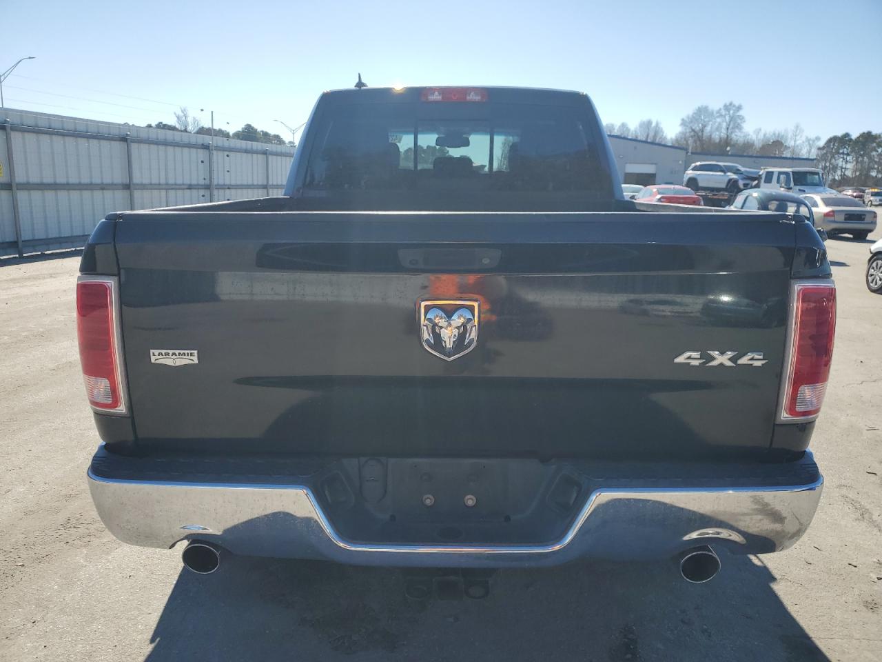 2015 RAM 1500 - Image 6