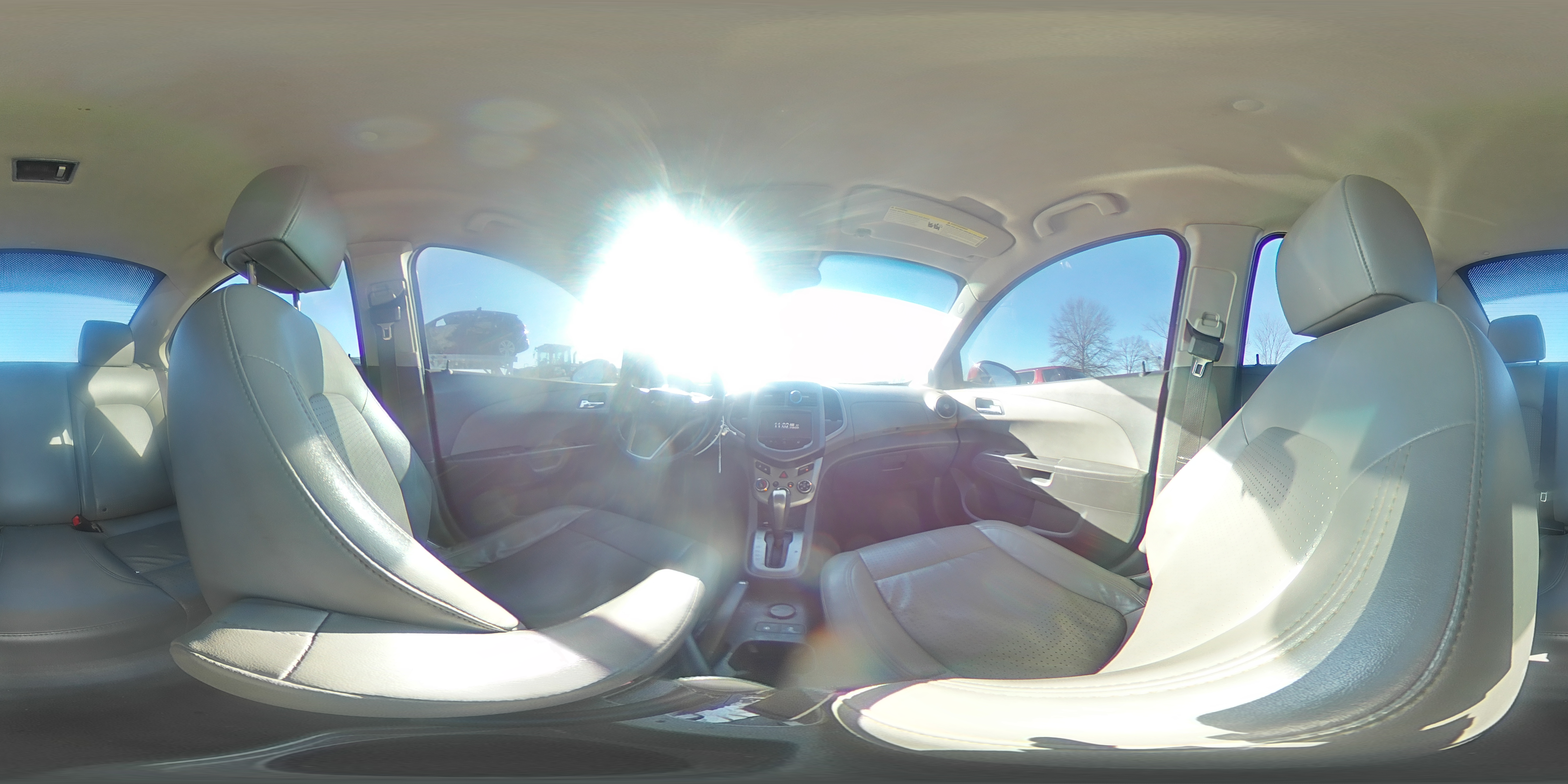 2013 Chevrolet Sonic - Image 13