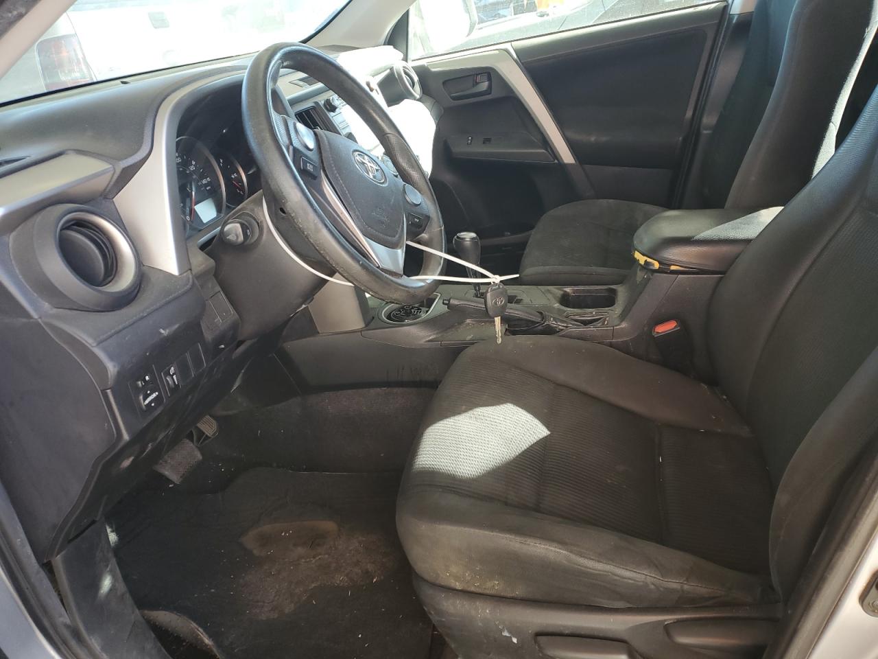 2016 Toyota RAV 4 - Image 7
