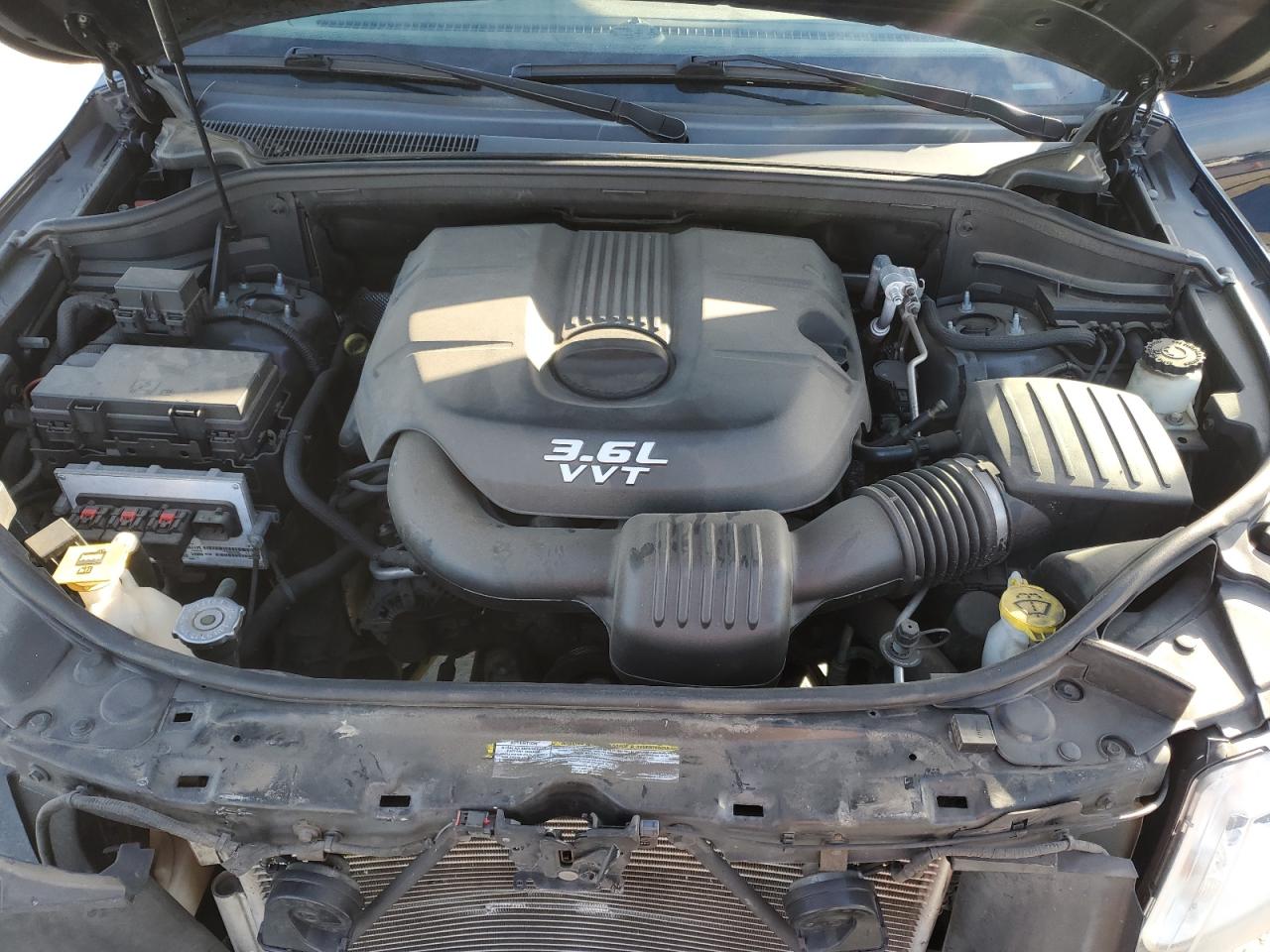 2013 Jeep Grand Cherokee - Image 12
