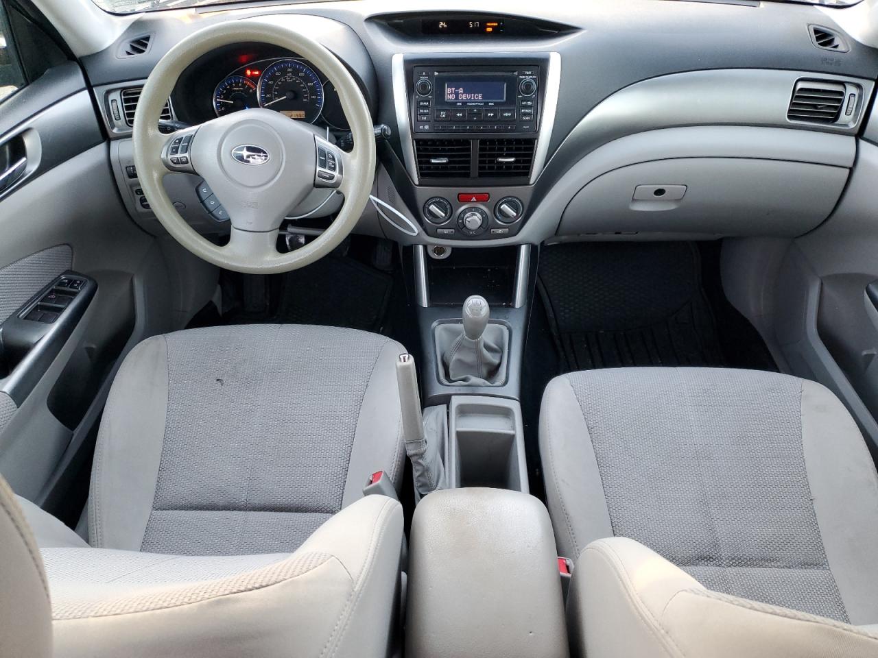 2013 Subaru Forester - Image 8