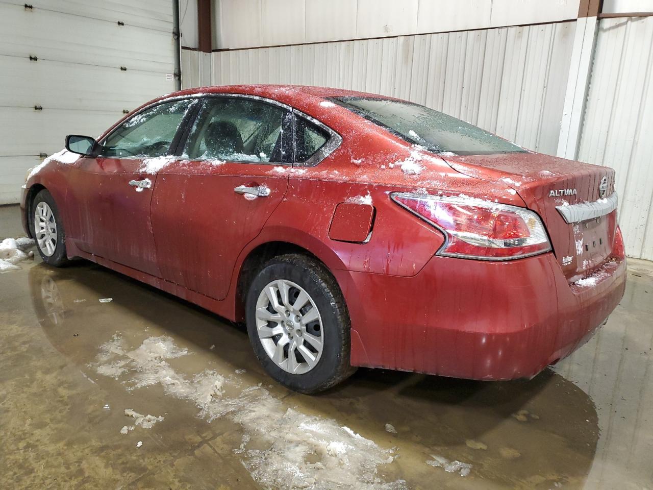 2015 Nissan Altima - Image 2